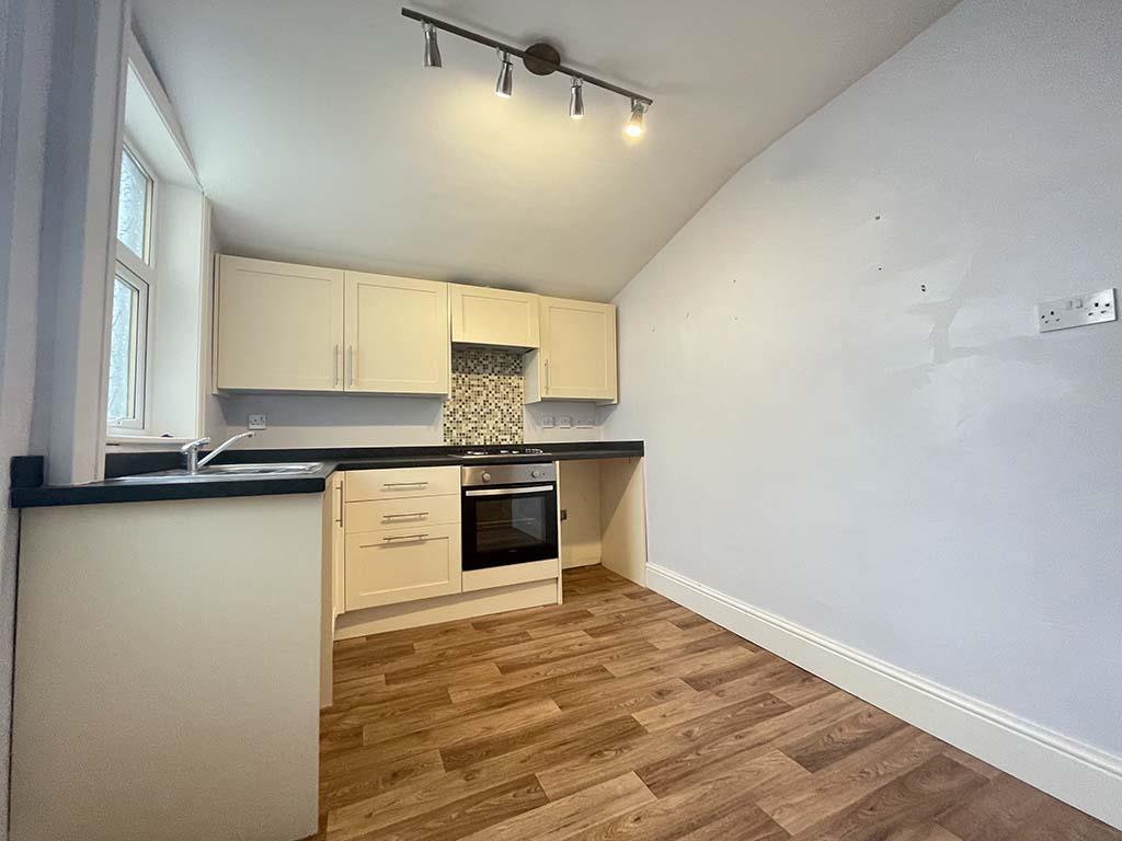 3 bedroom mid terrace house SSTC in Barnoldswick - Kitchen